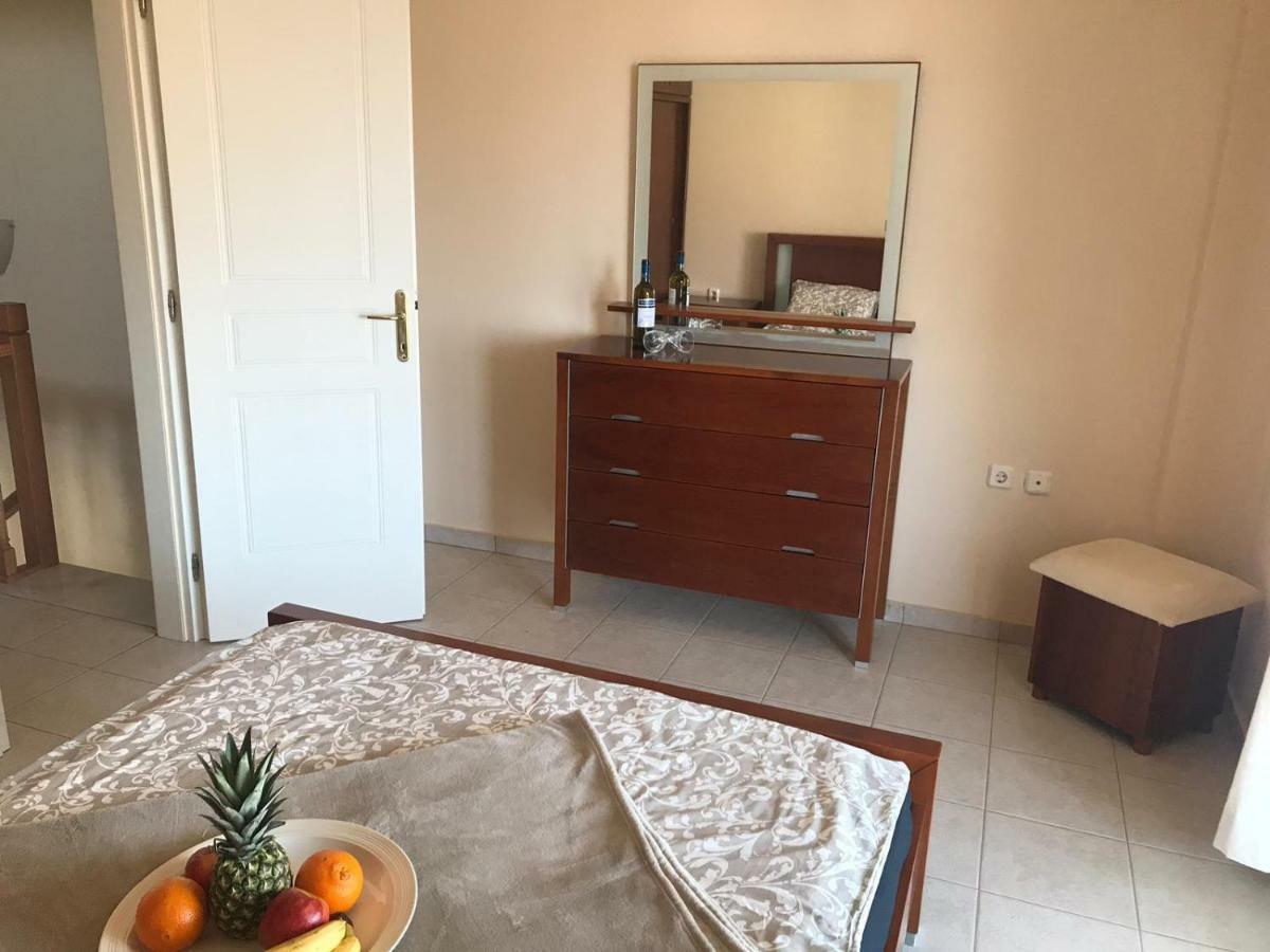 Maisonette With Sea View & Pool Villa ปัลลูรี ภายนอก รูปภาพ
